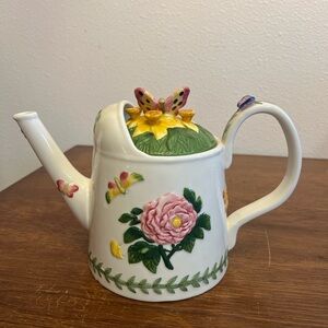 Portmeirion Botanic Garden Watering Can Teapot – Butterfly Finial – 2.75pt